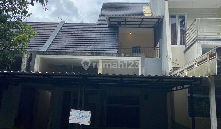 Rumah Semi Furnished SHM di Sentul, Bogor 1