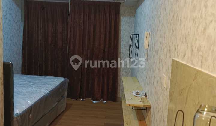 FOR SALE QUICK TOKYO RIVERSIDE PIK 2 APARTMENT STUDIO SEMI FURNISHED VINYL FLOOR 1