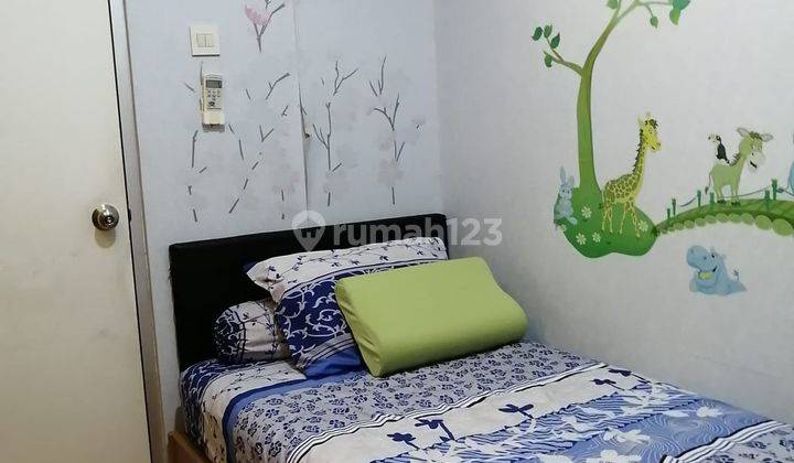 apartement green bay 3 BR Furnished Bagus 2