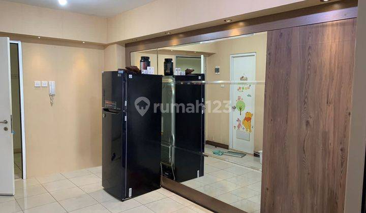 apartement green bay 2 BR Semi Furnished Bagus 2