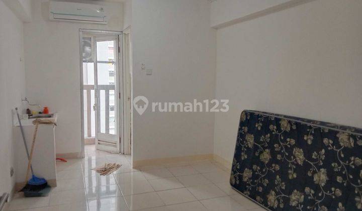 Studio Apartement Green Bay 1 BR Unfurnished Bagus 2