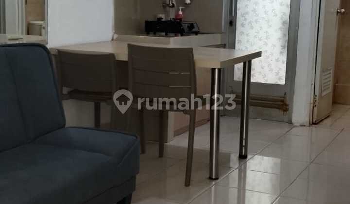 Disewakan Tahunan Apartemen Greenbay Pluit 2Br Furnish Tower D Lantai Sedang View Kota (Hoek) 2