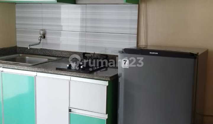 DI SEWAKAN HARIAN STUDIO FURNISH LANTAI TINGGI DI SEWAKAN HARIAN STUDIO FURNISH LANTAI TINGGI