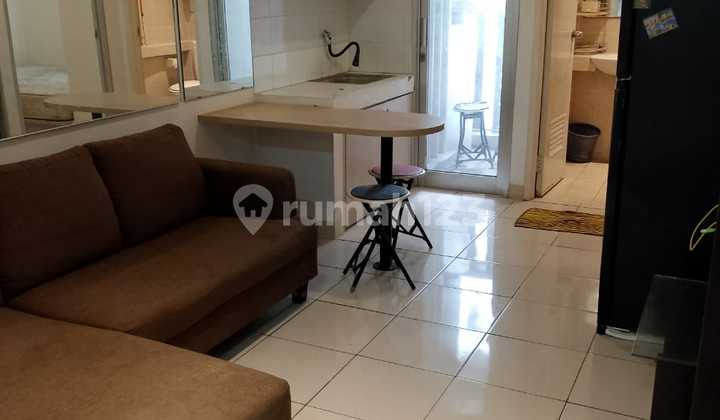 DI JUAL CEPAT 2 BR FURNISH LANTAI RENDAH AC 1