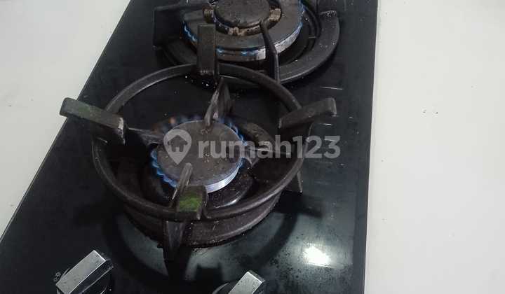 DI SEWAKAN HARIAN FURNISH TOWER F STUDIO SUDAH FREE WIFI  2