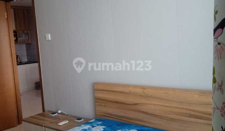 Di Sewakan Tahunan Condominium 1 Br Furnished Lantai Tinggi View Kota 2