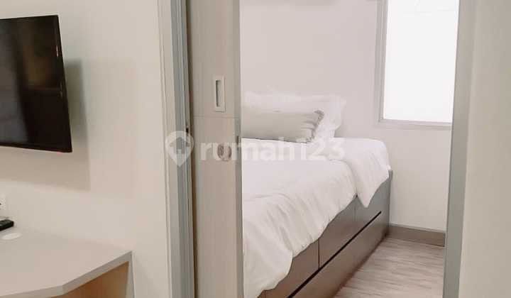 Disewakan Bulanan / Tahunan Unit Bagus Apartemen GreenBay Pluit 2BR Full Furnish Tower D Lantai Rendah  View Lapangan 2