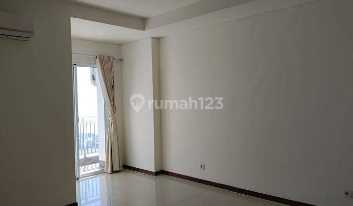 DISEWAKAN TAHUNAN CONDO GREENBAY PLUIT 2BR KOSONGAN (2 AC) TOWER J LANTAI RENDAH VIEW LAUT 1