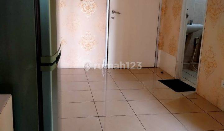 Disewakan Tahunan Apartemen Greenbay Pluit 2BR Semi Furnish Tower F Lantai Rendah View Pool 2