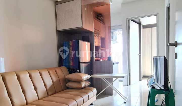 Di Sewakan 2 BR Furnished Tower G Lantai Sedang