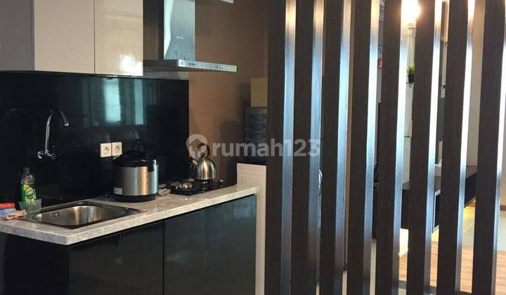 Disewakan Bulanan Tahunan Kondominium Greenbay Pluit 2BR Full Furnish Tower J Lantai Sedang View Laut 1