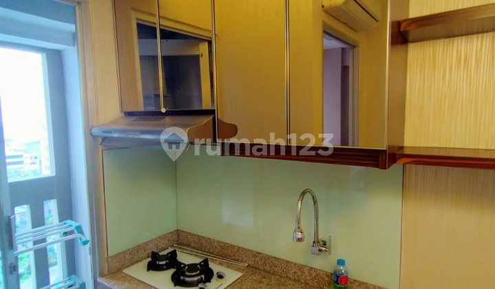 Disewakan Harian Furnish Tower H Lantai Sedang View Pool Free Wifi 2