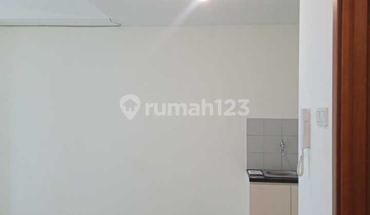 Di Jual Cepat Condominium Unfurnished Tower K View Laut dan Taman Kota 2