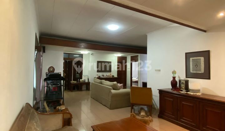 Rumah Bagus Siap Huni Cempaka Putih Jakarta Pusat SHM No Renovasi 2