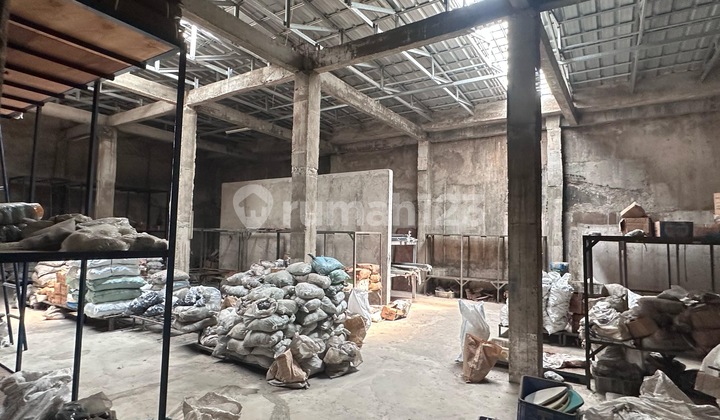 Sell Below NJOP Old Warehouse in Jembatan Dua, North Jakarta, SHM Sell Below NJOP Old Warehouse in Jembatan Dua, North Jakarta, SHM