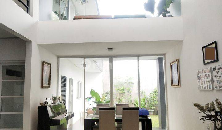 Rumah Modern Minimalis Murah Bagus SHM Bintaro Sektor 9 Tangerang 2