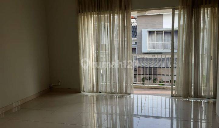 Murah Bagus Sdh Renovasi Rumah 2.5lt SHM Kebayoran Garden Bintaro 2