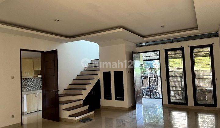 Rumah 2 Lantai Bagus Murah Siap Huni Tanah Kusir, Jakarta Selatan 1