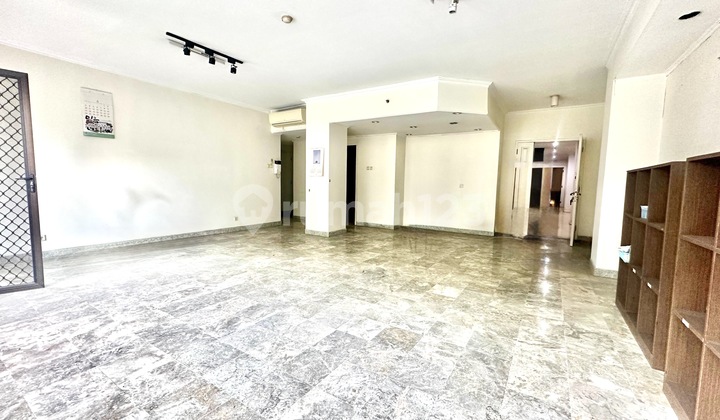 Jual Dibawah Pasar Apartemen Prapanca 3 Bedroom 177m2 Hanya 2M saja  2