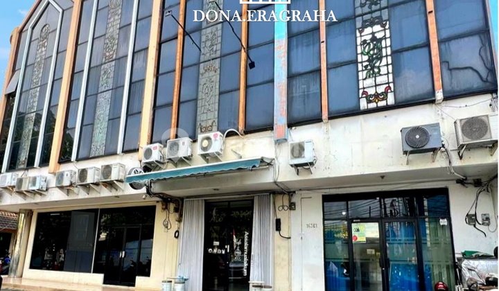 For Sale Strategic Shop House Ciputat Road 5 Minutes to MRT Lebak Bulus For Sale Strategic Shop House Ciputat Road 5 Minutes to MRT Lebak Bulus