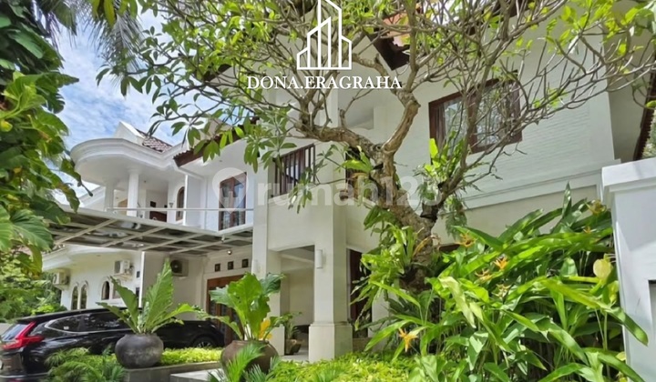 Resort-Style House Ready to Occupy in River Park Complex Bintaro