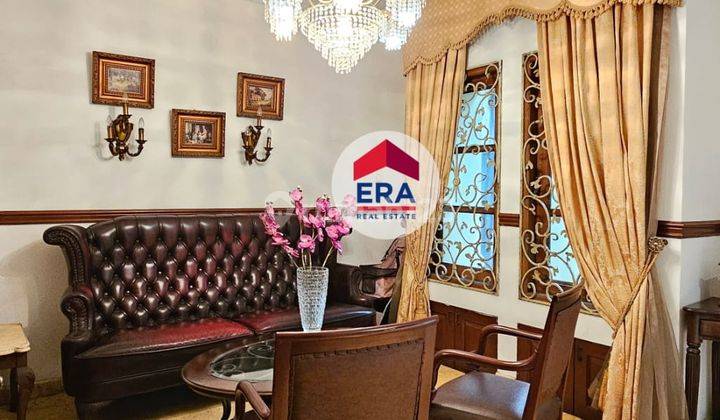 Rumah European Classic Depan Taman di Pondok Indah, Jaksel 2