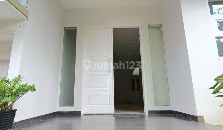 Turun Harga Rumah Cantik Siap Huni Lokasi Tenang di Pondok Indah 2