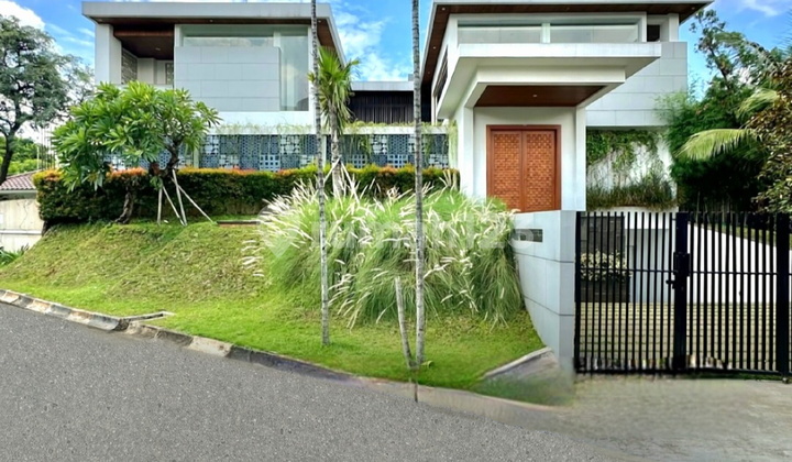Turun Harga Brand New Rumah Tropical di Pondok Indah, Jaksel