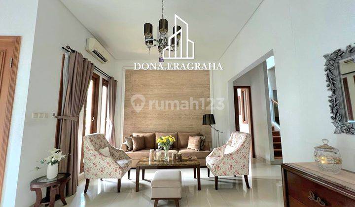 Rumah Cantik Siap Huni Jalan Lebar di Pondok Indah, Jaksel 2