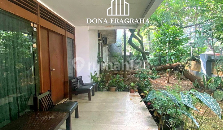 Rumah Lama Area Komersial Dekat Pakubowono Blok M Kebayoran Baru 2