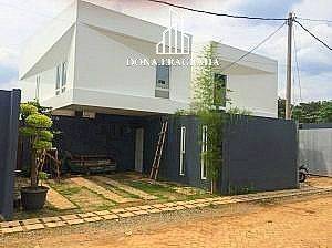 Jual Cepat Townhouse Karya Andra Matin Dalam Cluster Lebak Bulus 2