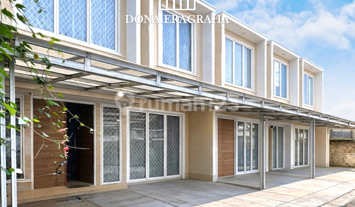 Beautiful House Ready to Live In a Mini Cluster in Cinere