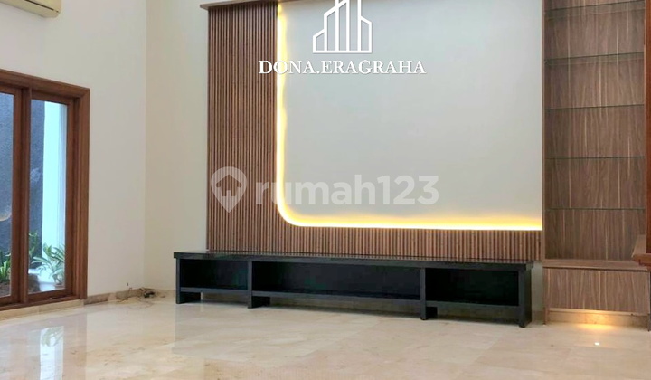 Beautiful House Near JIS Bukit Golf Pondok Indah One Gate Complex