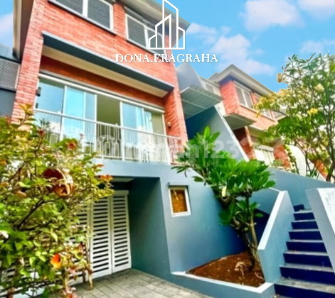Townhouse Cantik Dekat Al Izhar Di Cluster Pondok Labu, Cilandak