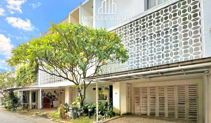 Rumah Cantik Dalam Komplek Dekat One Belpark Mall, Cilandak 1