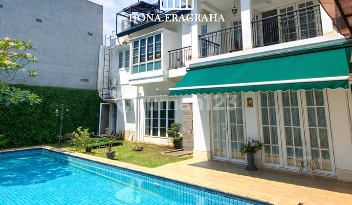 Rumah Cantik Siap Huni Kolam Renang Besar di Jagakarsa, Jaksel Rumah Cantik Siap Huni Kolam Renang Besar di Jagakarsa, Jaksel
