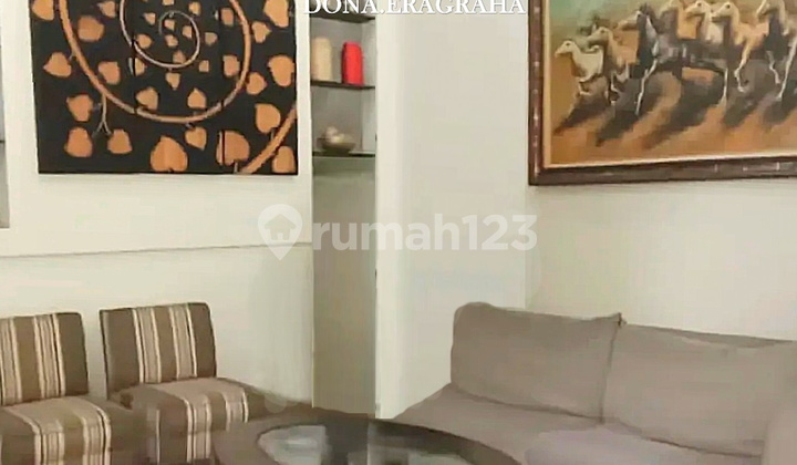 Rumah Rapi Terawat Di Pondok Indah, Jakarta Selatan 2