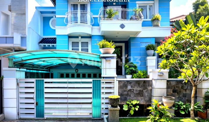 Rarely Available Cluster House with One Gate 24-Hour Security in Pondok Indah Rarely Available Cluster House with One Gate 24-Hour Security in Pondok Indah