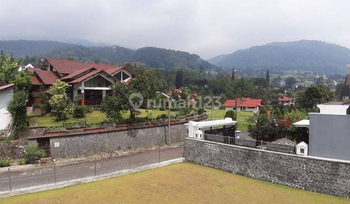 VILLA BUKIT TRAWAS GARDEN VIEW GUNUNG BARU GRESS TRETES PASURUAN 2