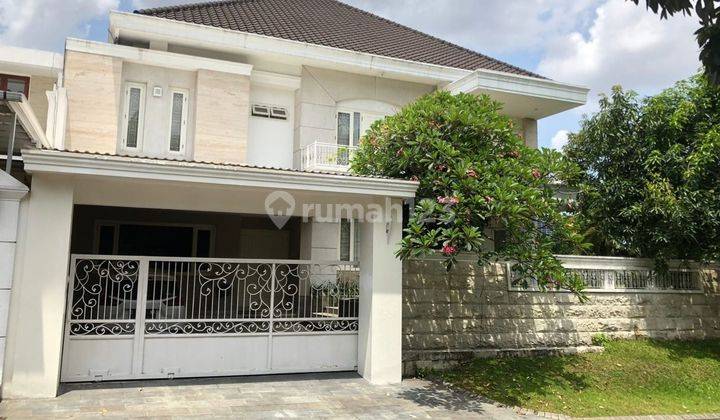 RUMAH MEWAH GRAHA FAMILI FURNISH CANTIK BLOK FAVORIT SURABAYA BRT 1