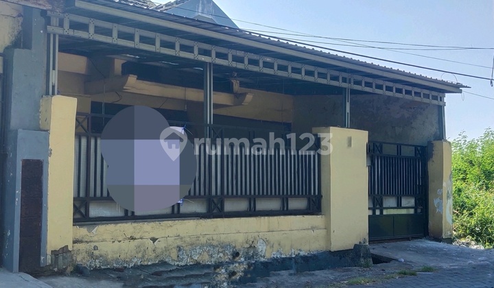 Strategis Raya Wiguna, Rungkut