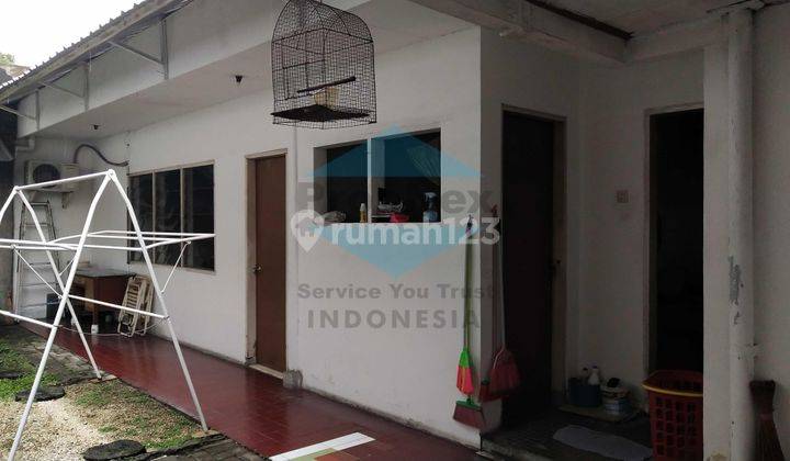 Rumah di kawasan elit Kupang Indah 2