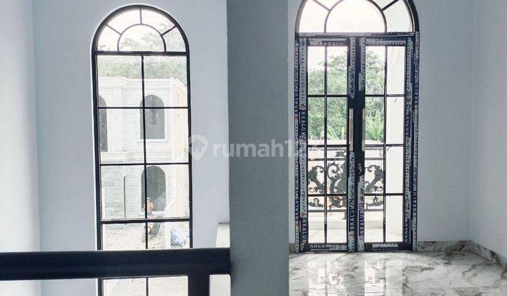 Dijual Rumah Mewah 2,5 Lantai Lokasi Cimanggis Depok 1