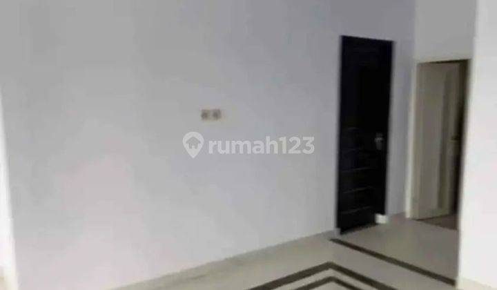 Dijual 2,5 Lantai Rumah Di Cimanggis Tapos  2