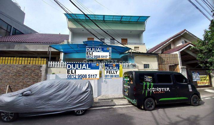 Rumah 1,5 lantai, Dekat Area Bisnis Pasar Baru 1