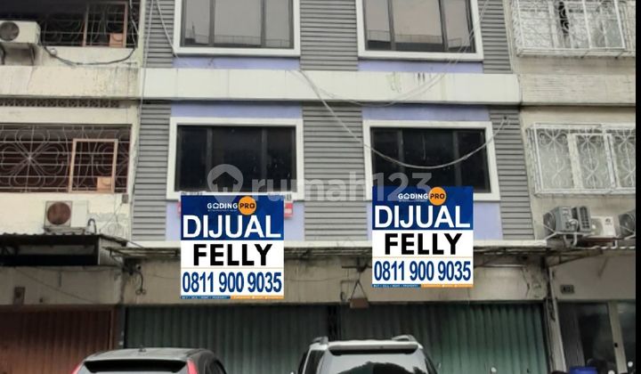 For Sale: Adjacent Shop House in Krekot, Pasar Baru, suitable for office use 1
