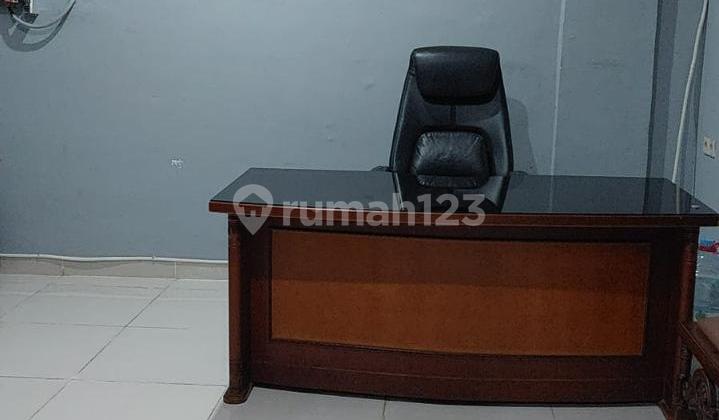 Quick Sale Ready-to-Occupy Linked Shophouse, Mangga Besar Area, West Jakarta