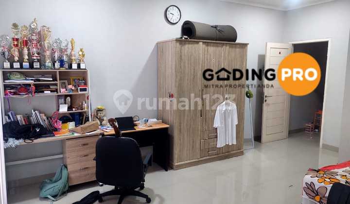 Rumah Siap Huni,.3 Lantai Lokasi Pluit 2