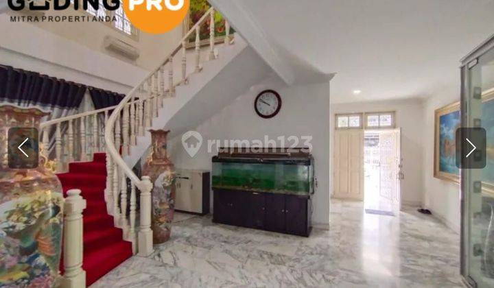 Dijual Rumah di Jln Mangga besar 2