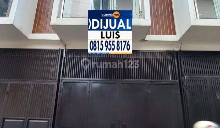 Dijual rmh di Jln Industri 2